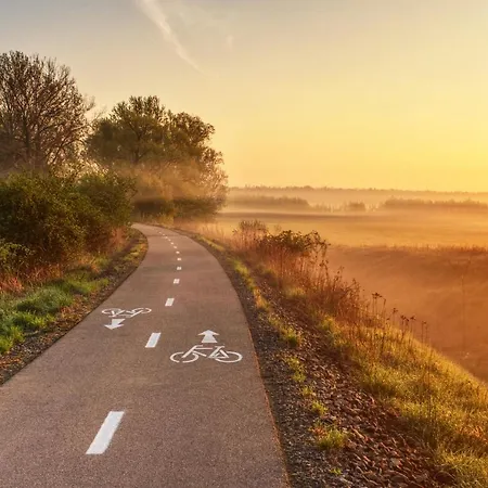Vinný Sklep Vinoza V Moravském Toskánsku